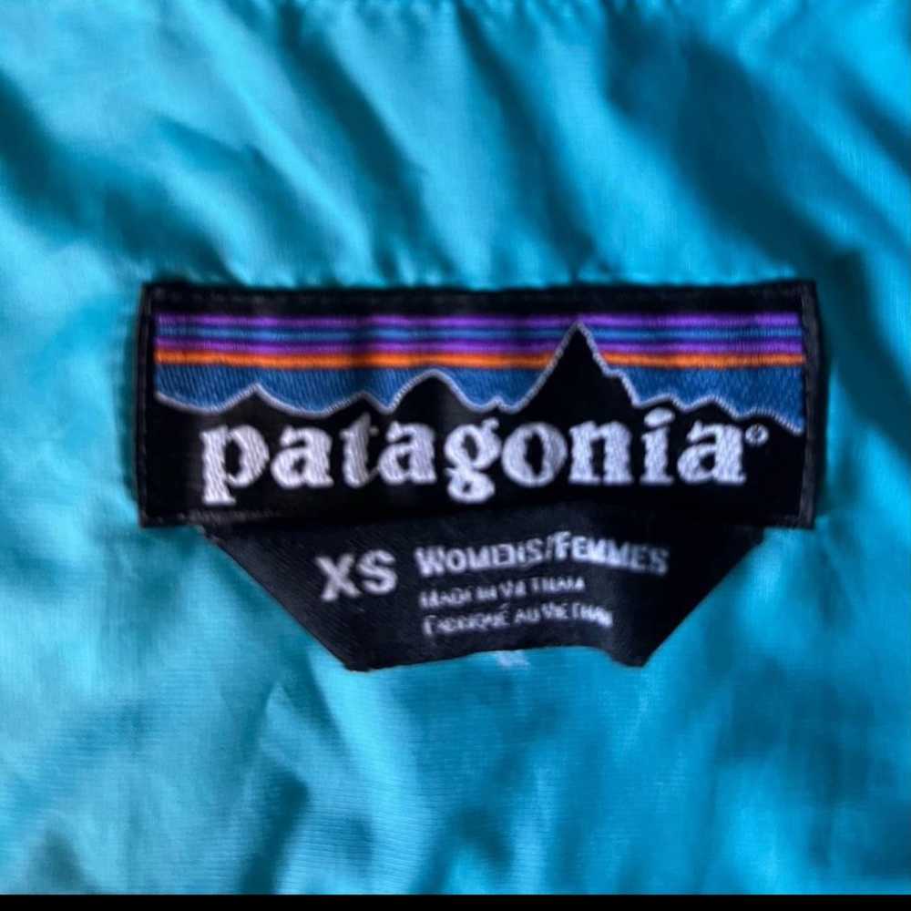 Patagonia Lady Pack It Hoodie Jacket Size XS - image 6