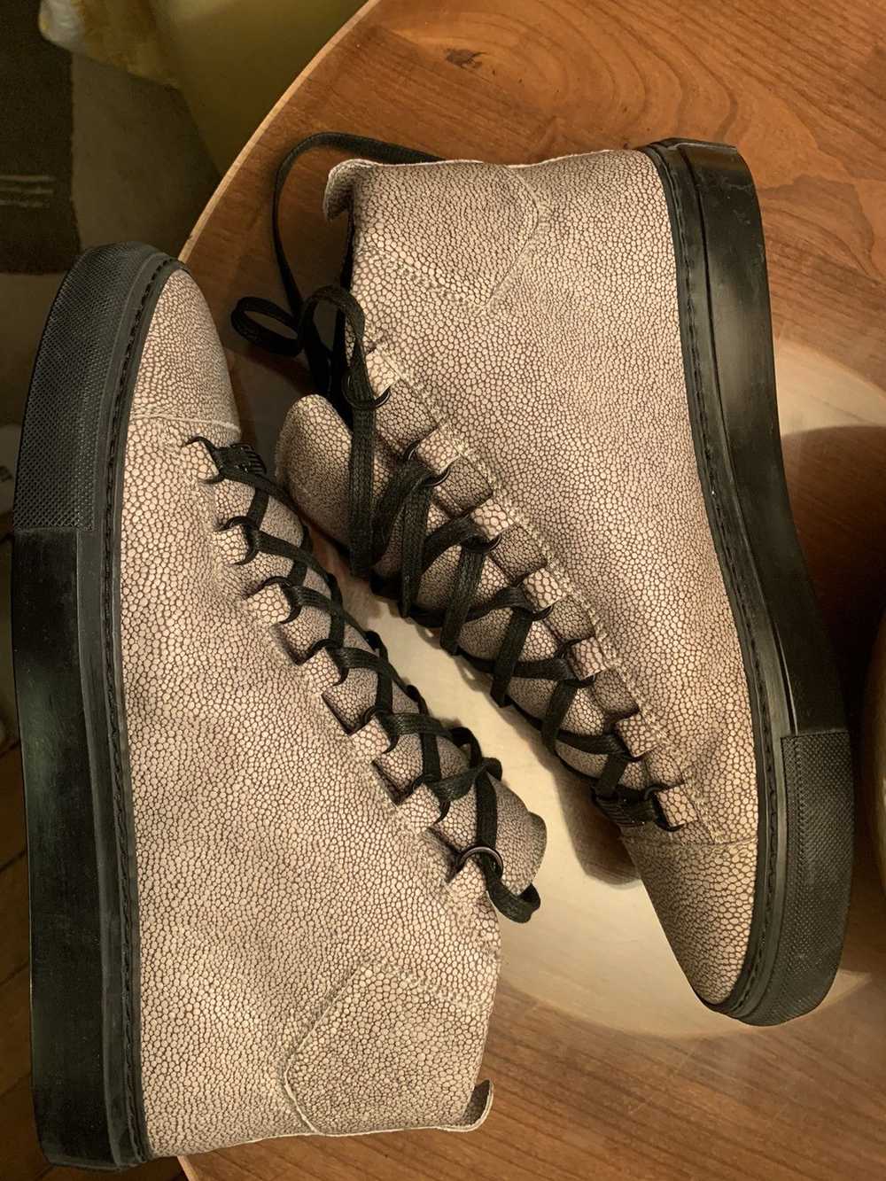 Balenciaga Balenciaga Arena Stingray Gray 41 - image 7