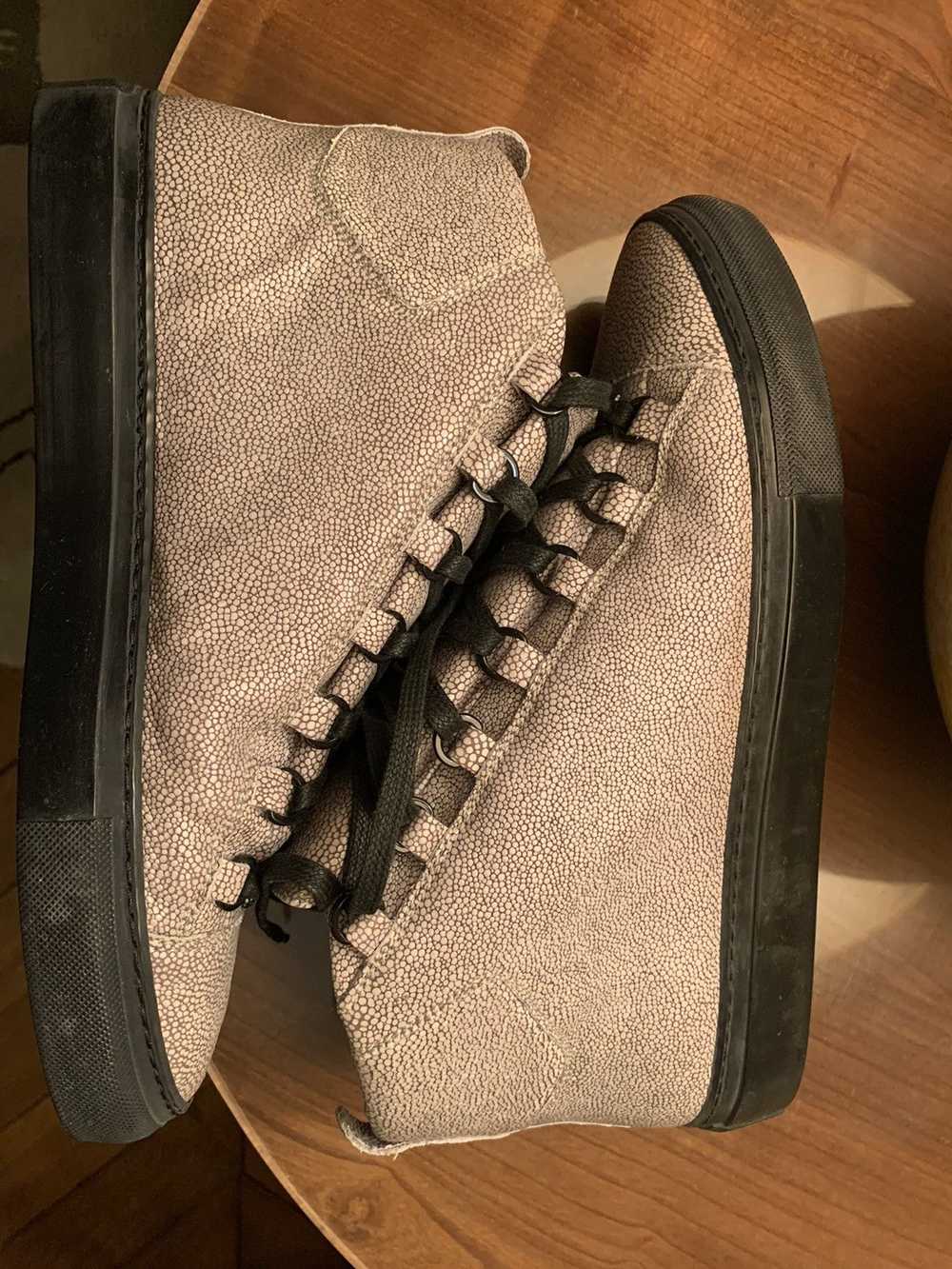 Balenciaga Balenciaga Arena Stingray Gray 41 - image 8