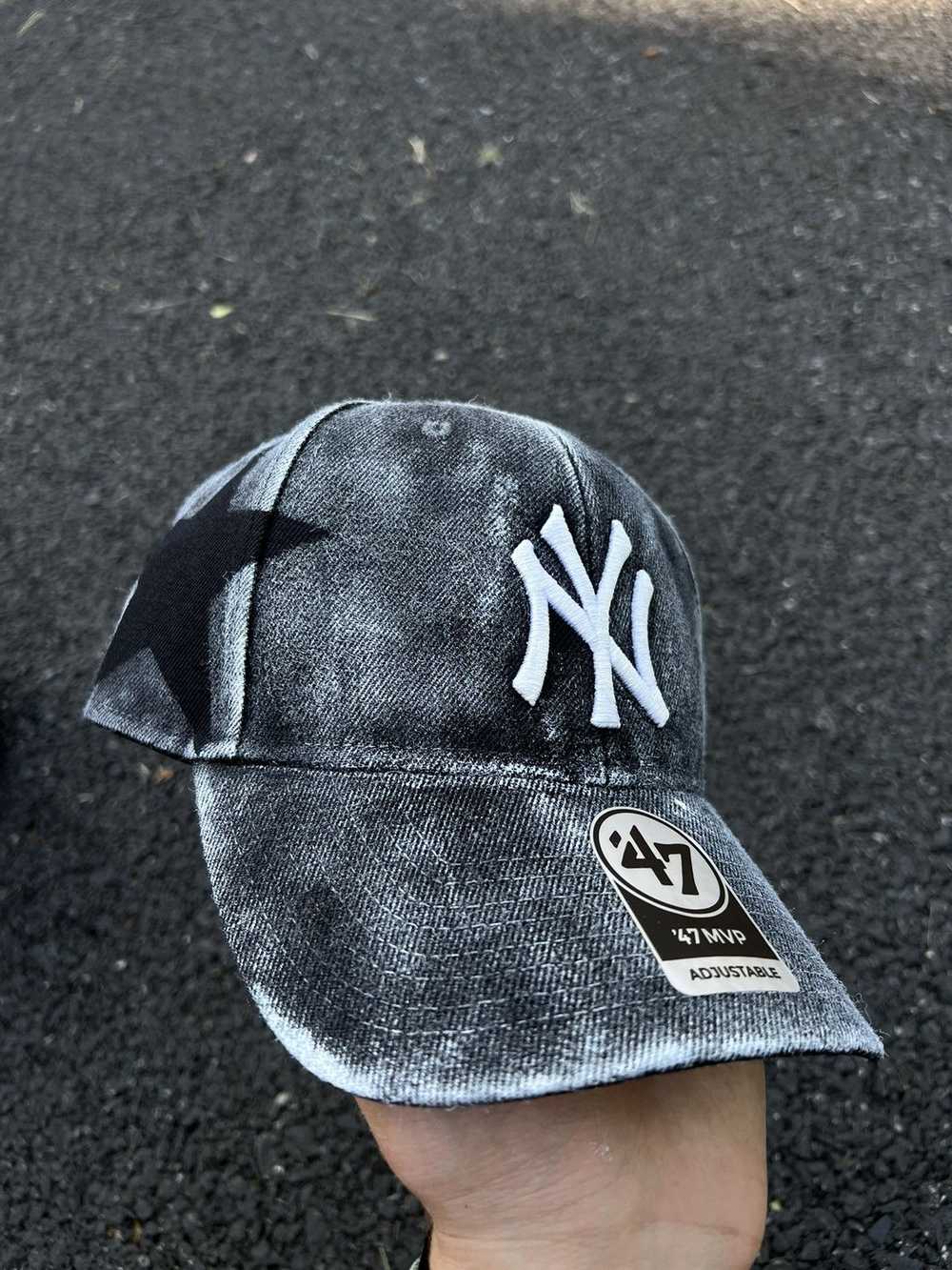 Maison Margiela × New Era × New York Yankees Cust… - image 1