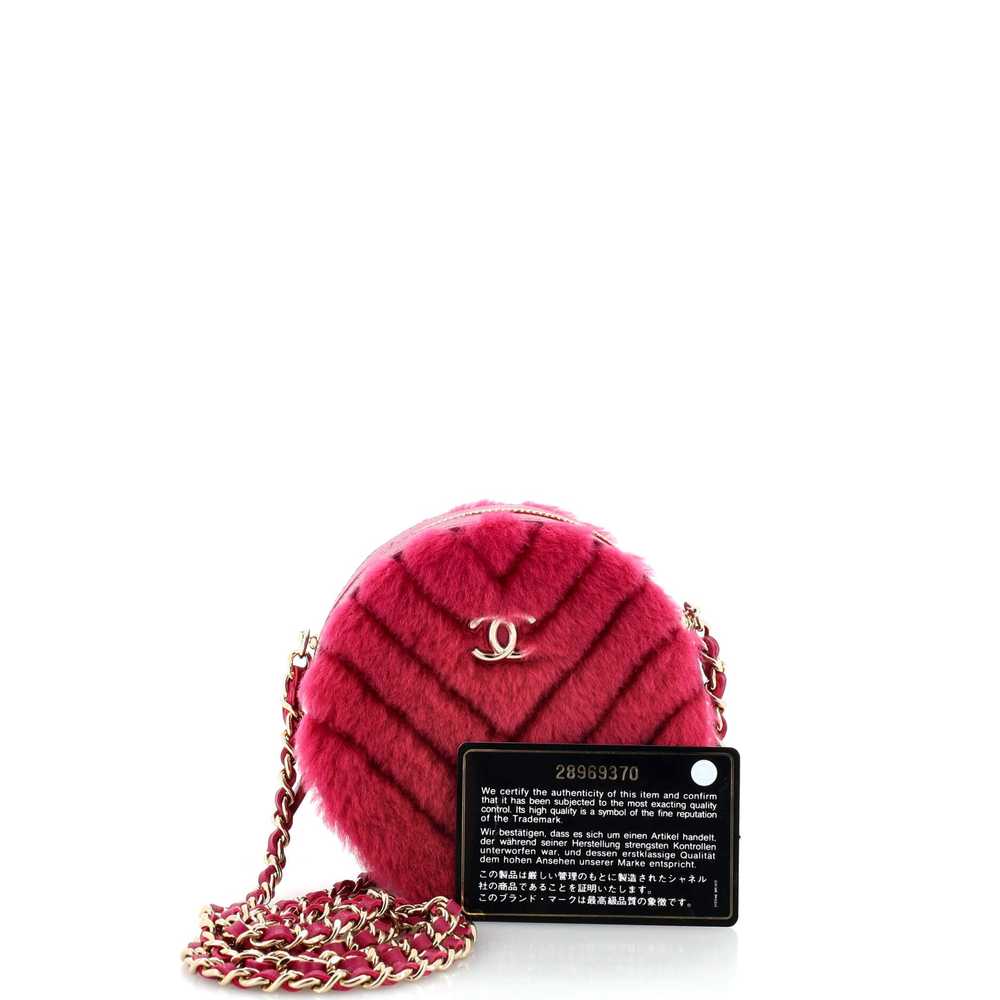 CHANEL Round Clutch with Chain Chevron Shearling … - image 2