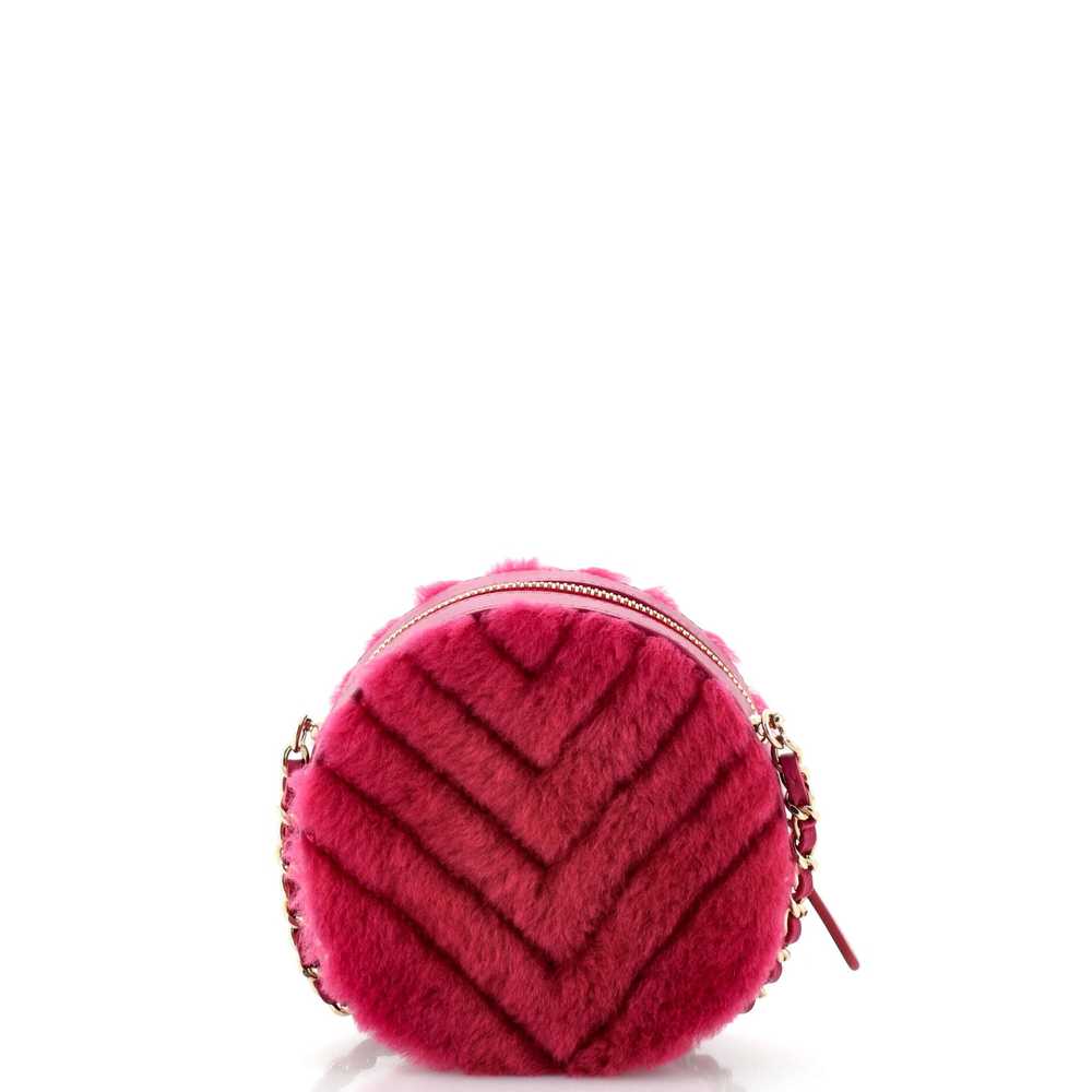 CHANEL Round Clutch with Chain Chevron Shearling … - image 4