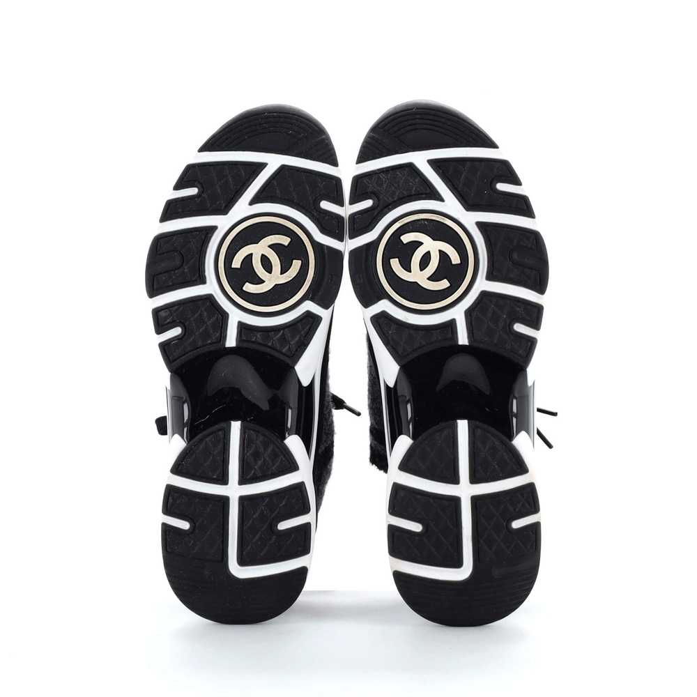 CHANEL Women's CC Low-Top Sneakers Suede and Knit… - image 4