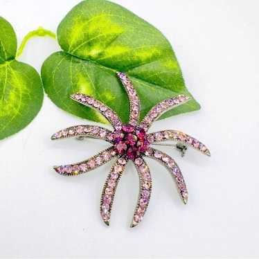 Vintage Crystal Starburst Brooch - image 1