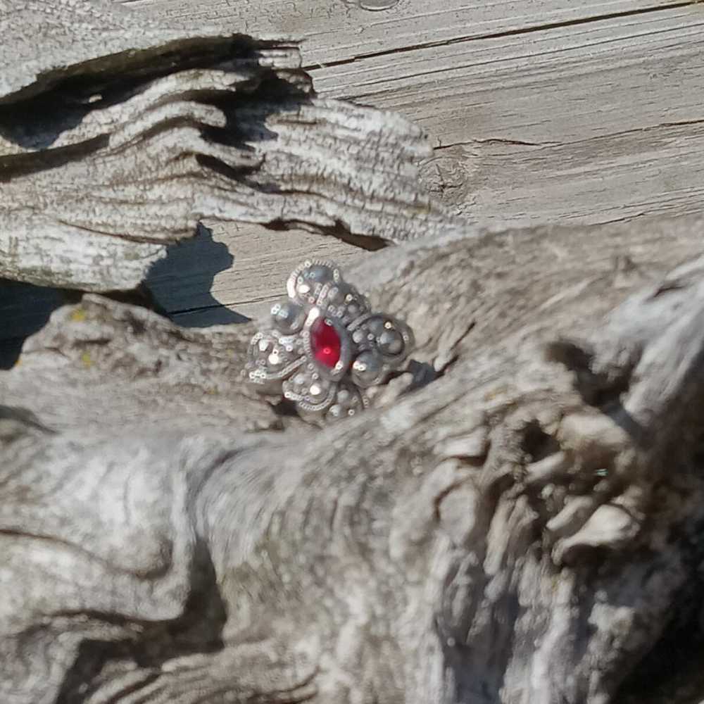Vintage silver Avon ring with red stone.  Size 7. - image 1