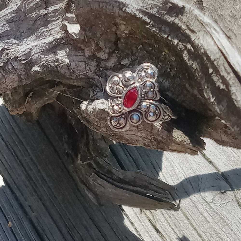 Vintage silver Avon ring with red stone.  Size 7. - image 2