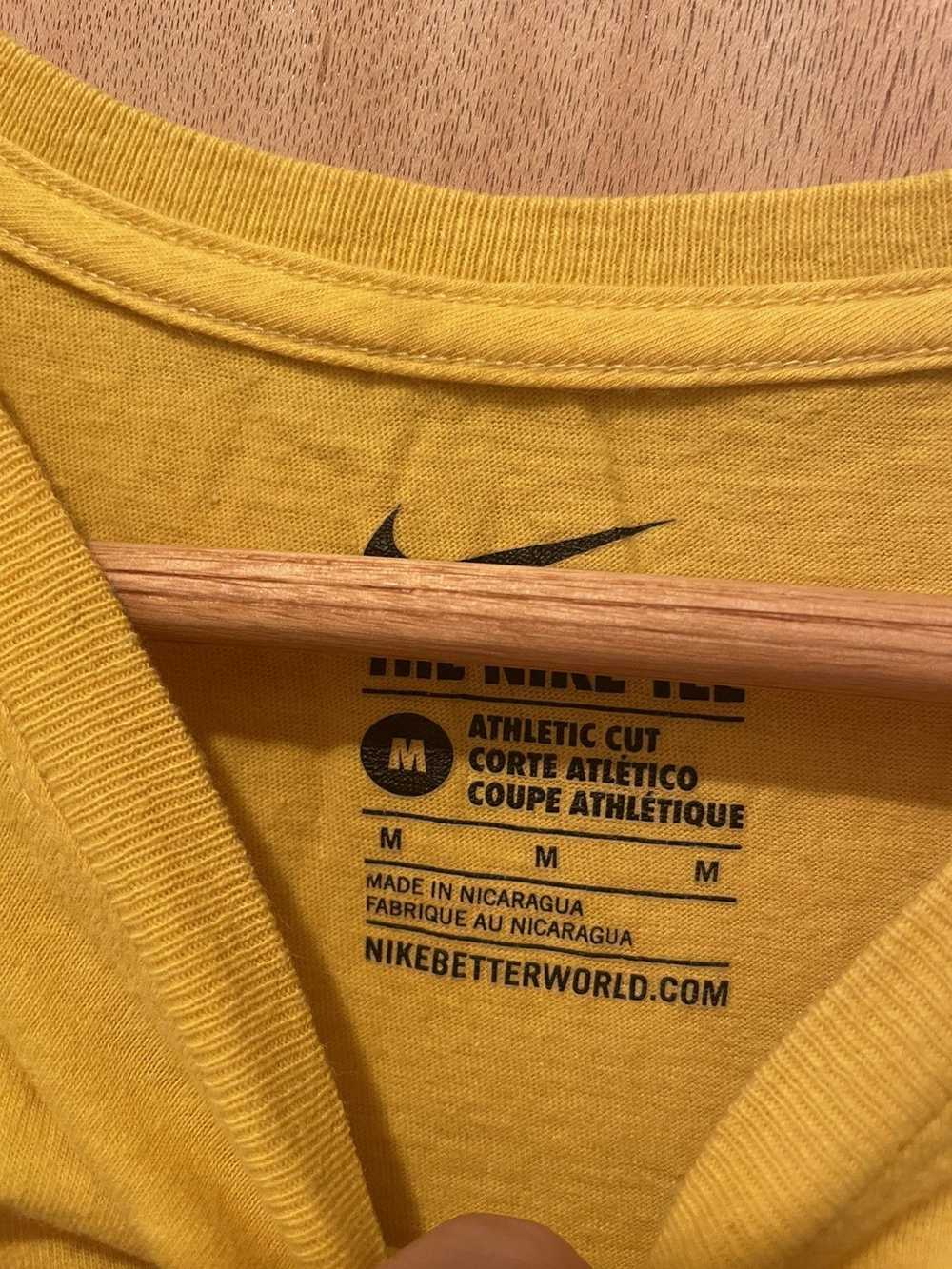 Nike × Streetwear × Vintage Nike Soho Exclusive N… - image 3