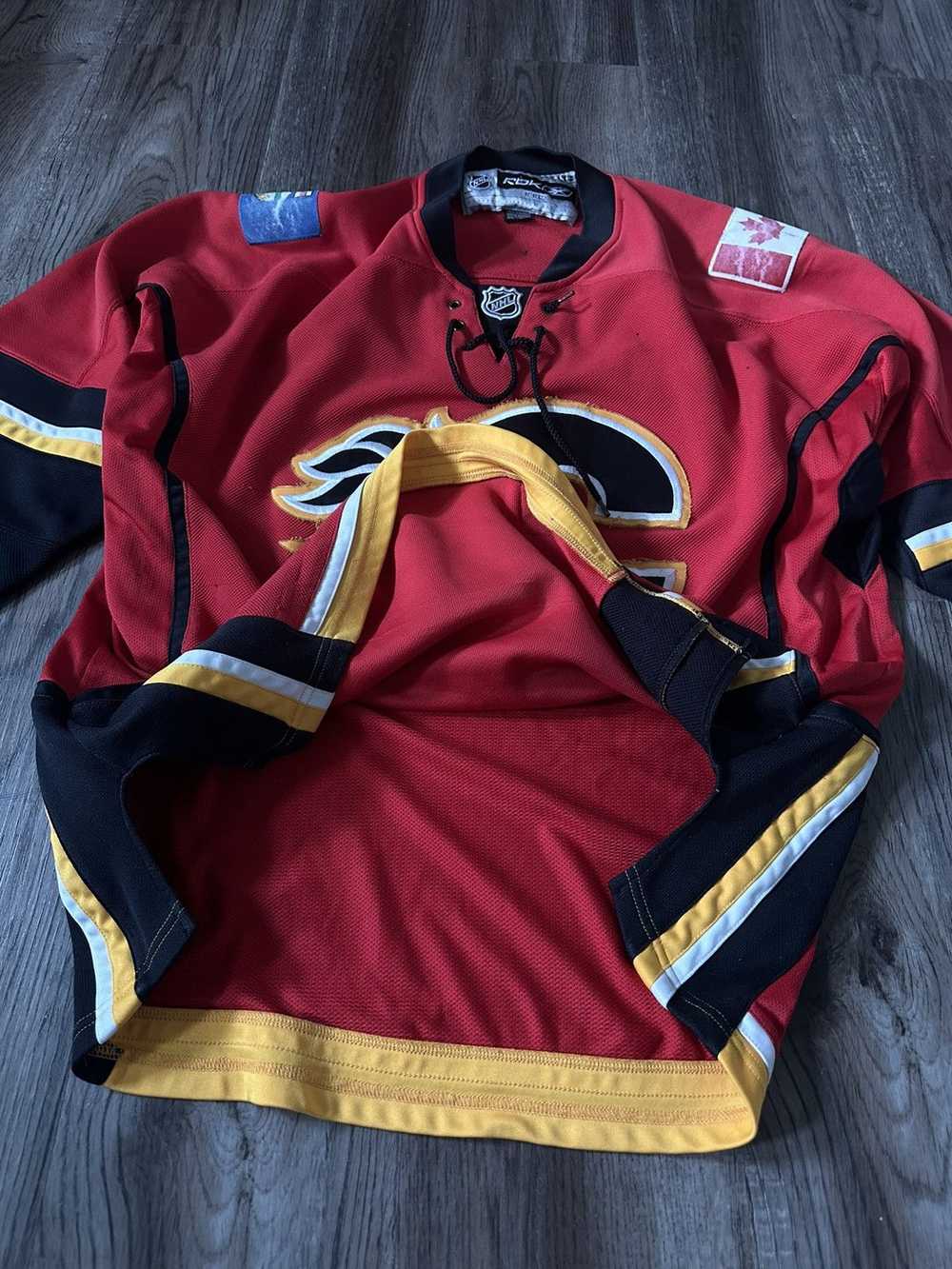 Ccm × Hockey Jersey × NHL NHL Calgary Flames REEB… - image 7