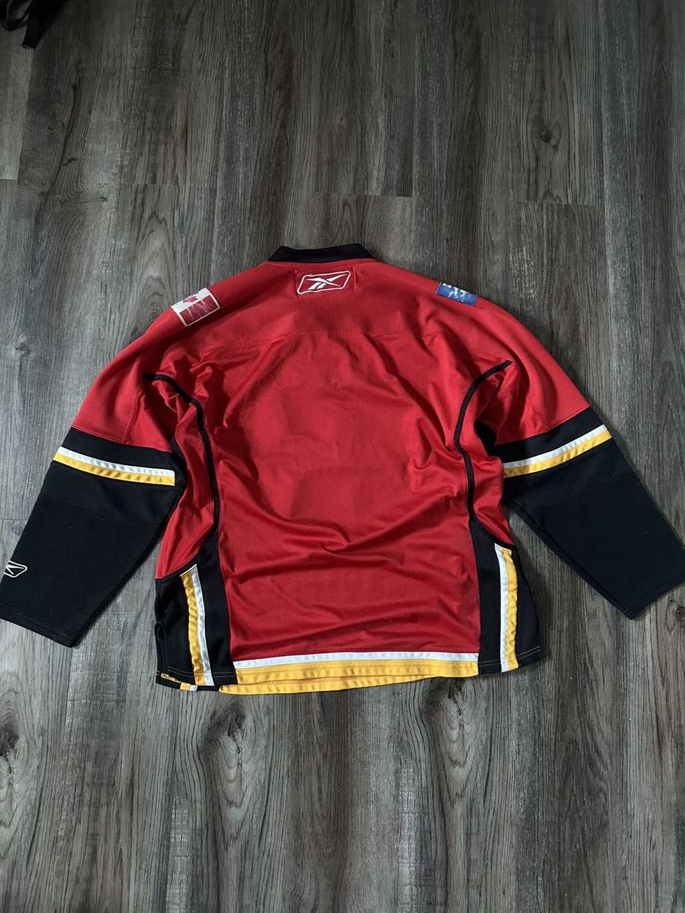 Ccm × Hockey Jersey × NHL NHL Calgary Flames REEB… - image 9