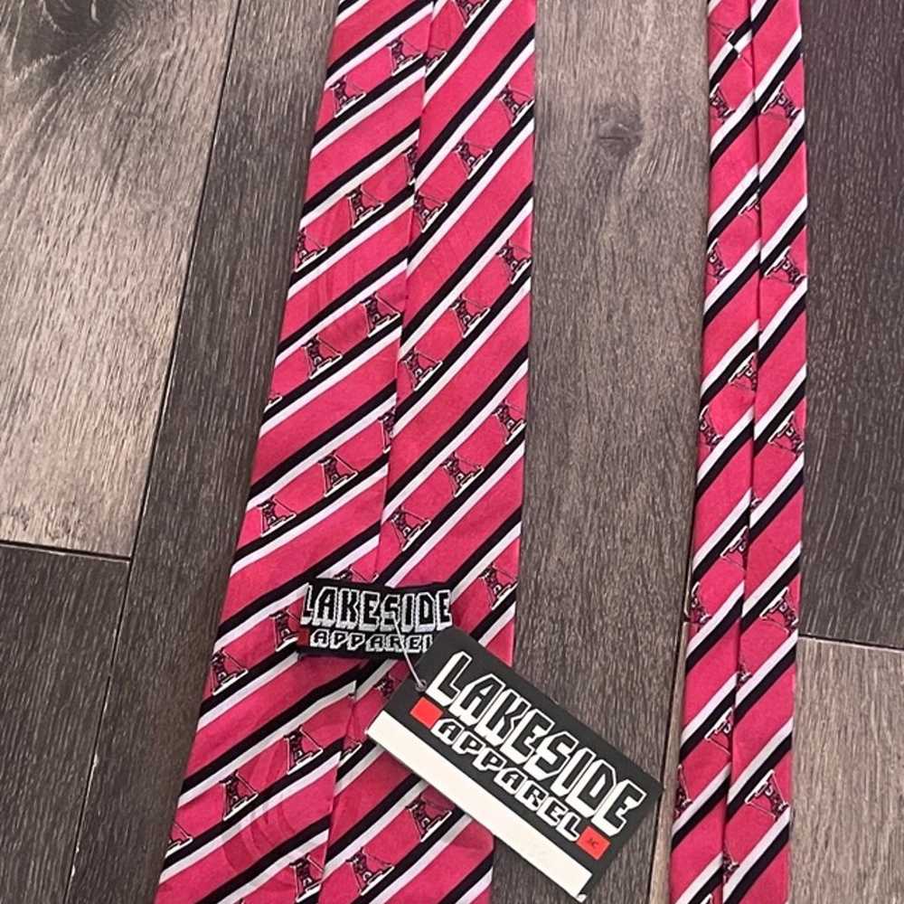 Lake side vintage tie , NWOT nice tie  silk tie - image 2