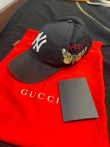 Gucci × New York Yankees Gucci New York Yankees em