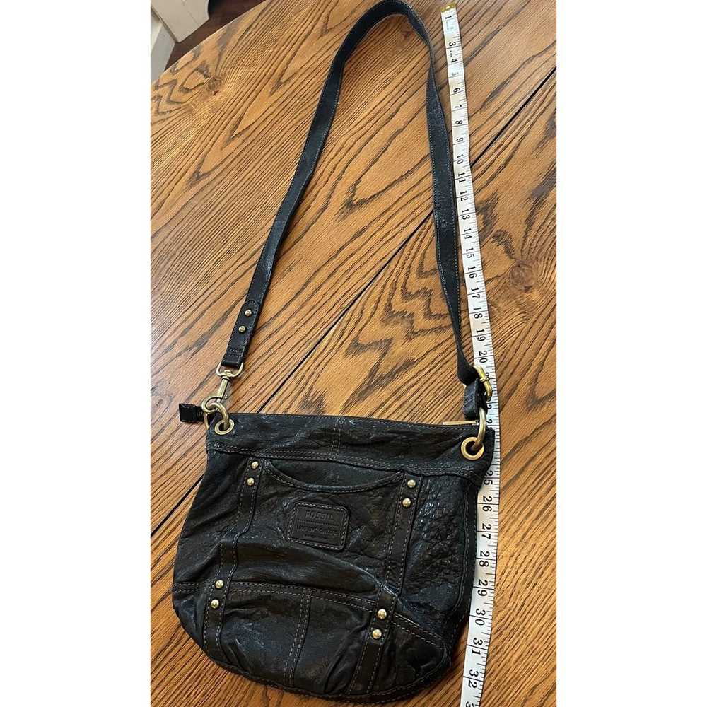 Vintage Fossil Black Crossbody with Gold Accents - image 4