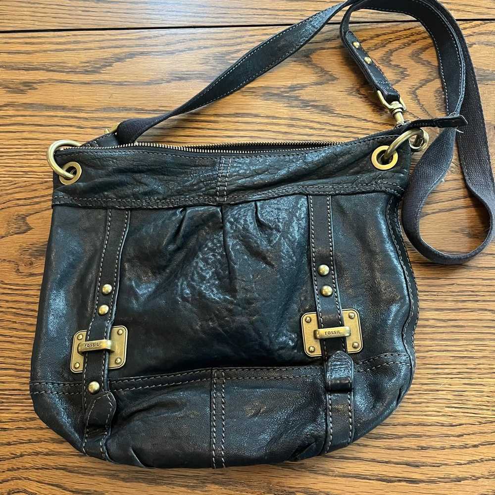 Vintage Fossil Black Crossbody with Gold Accents - image 7