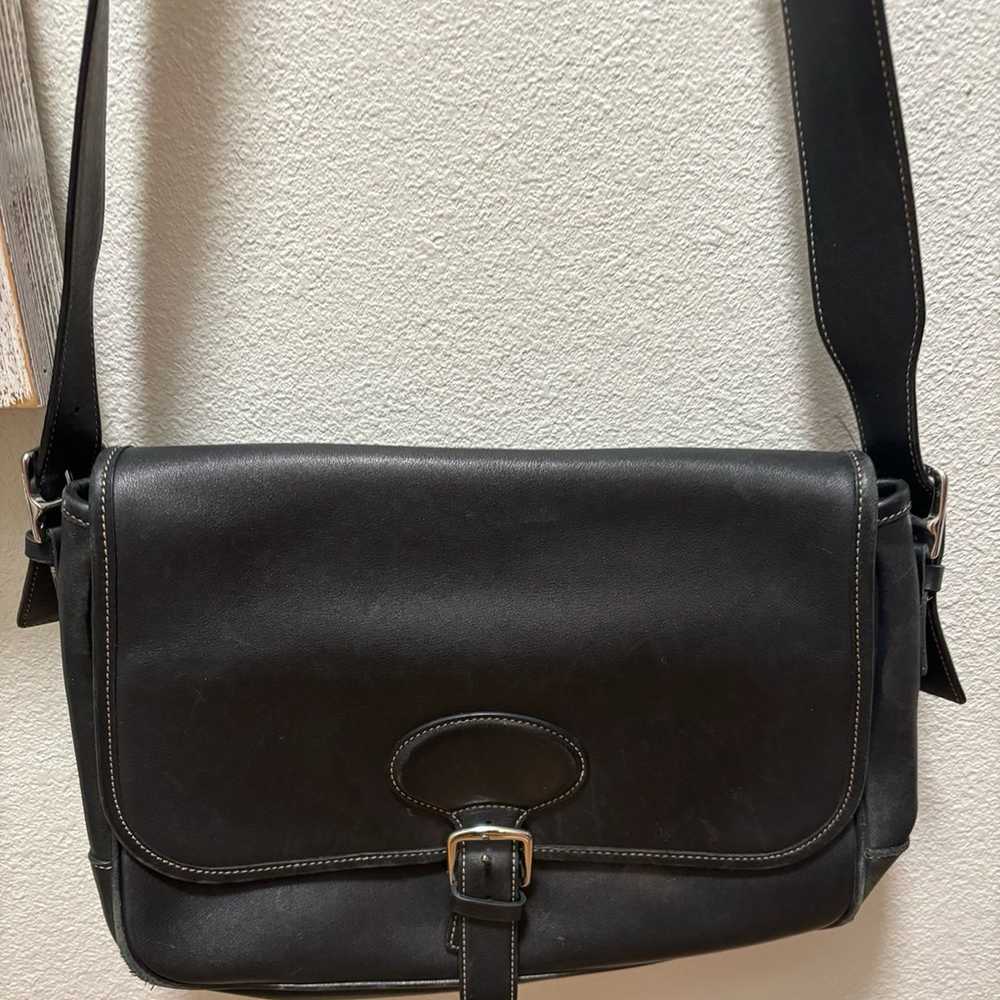 Vintage Coach Black Leather Cross Body Bag No J1S… - image 3