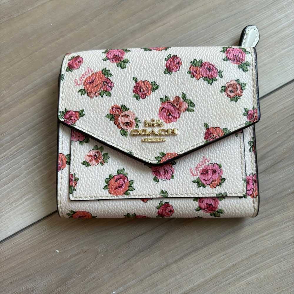 Coach crossbody handbag and wallet cream w/roses - image 3