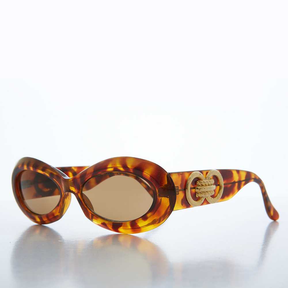 Classic Chunky Oval Women's Sunglasses - Alicia - image 3