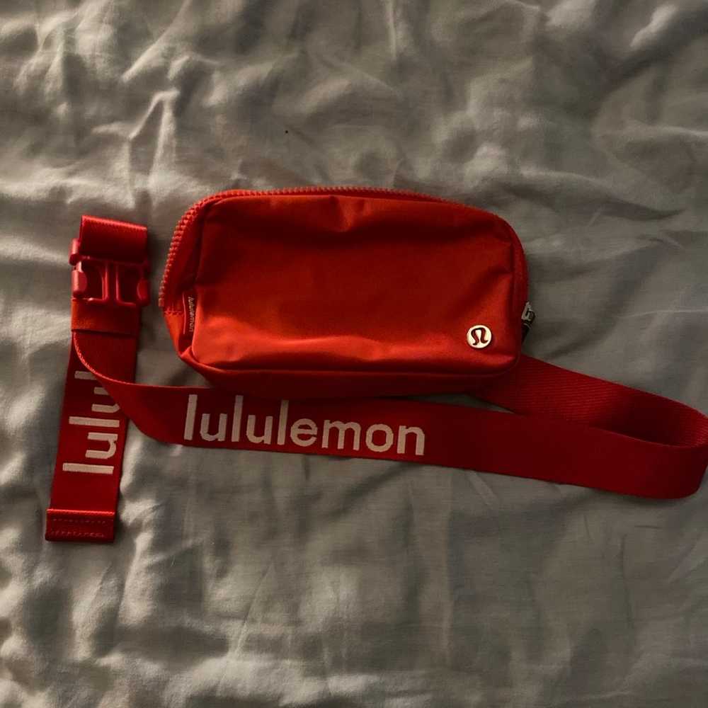 Lululemon Employee Belt Bag - image 1