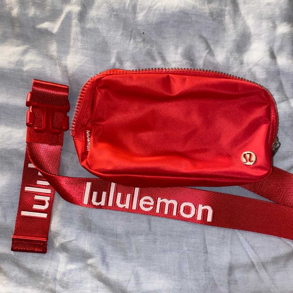 Lululemon Employee Belt Bag - image 2