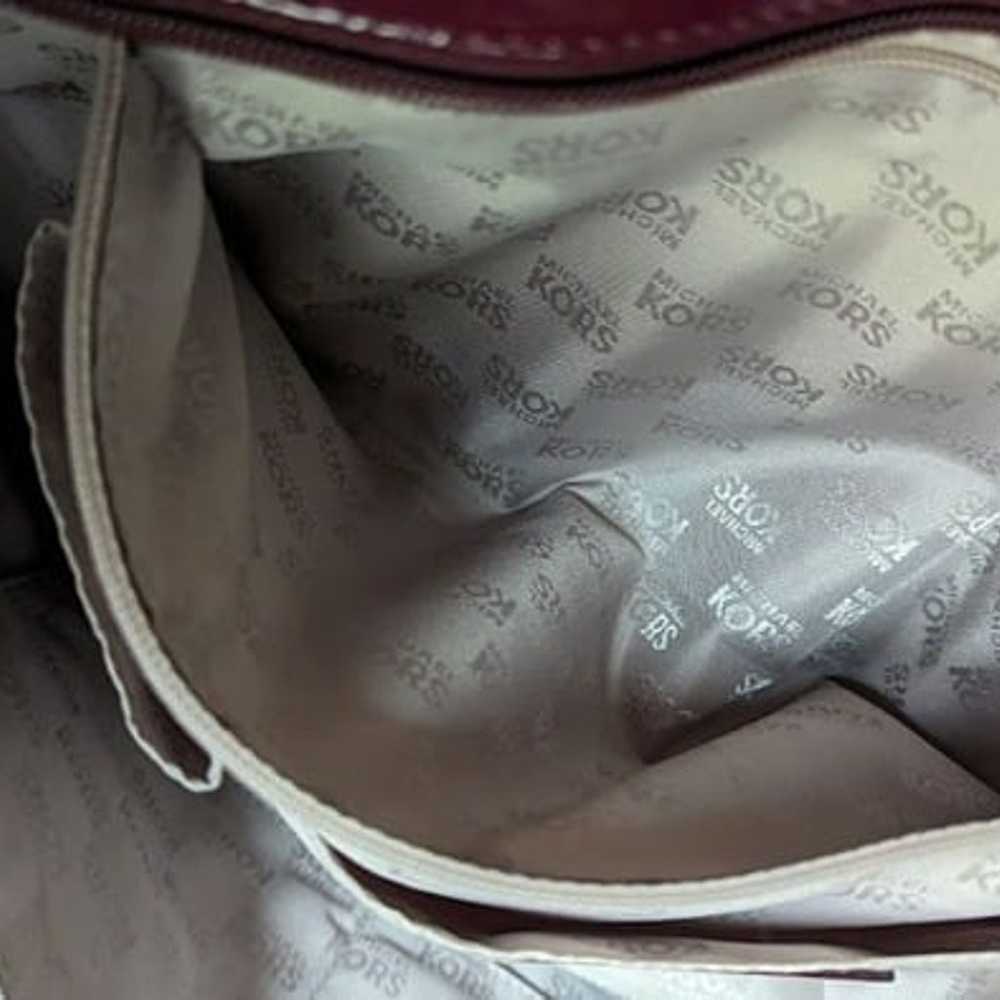 EUC Michael Kors Genuine Patent Leather Tote Shop… - image 7