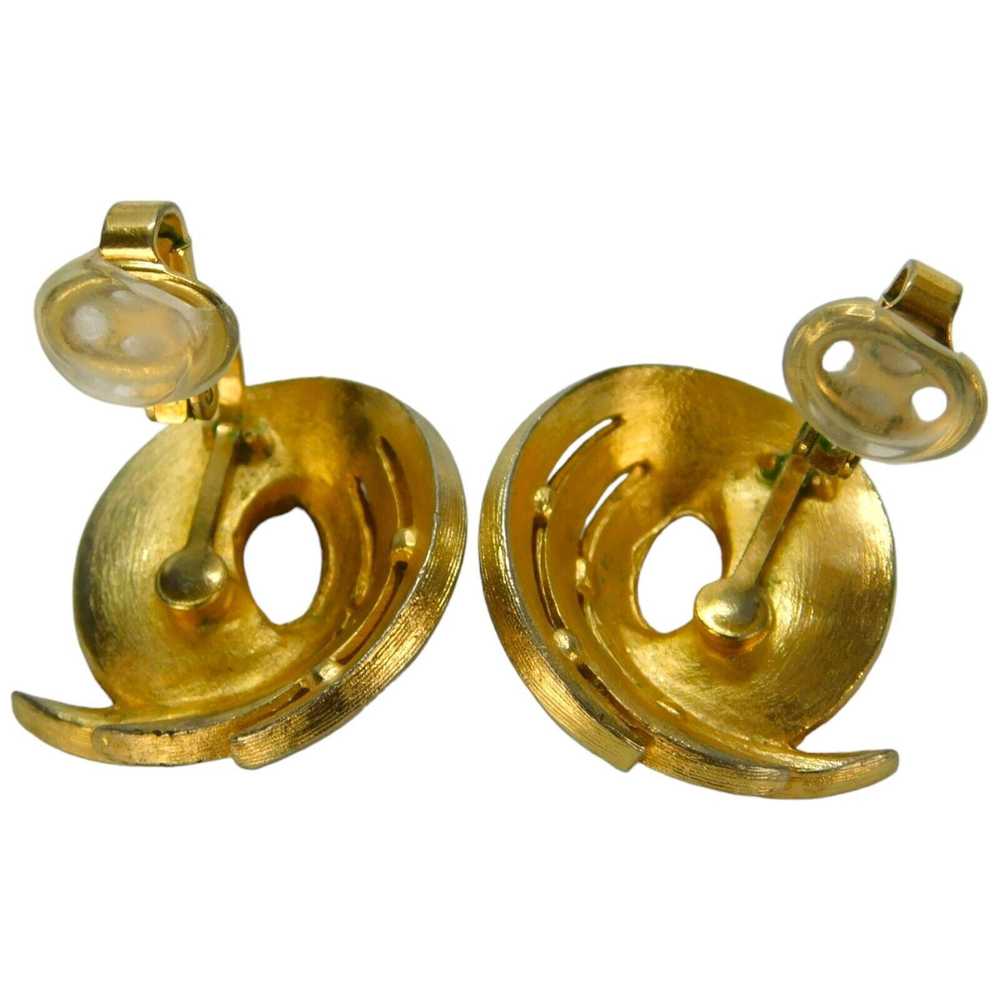 Other Signed Crown Trifari Swirl Earrings Gold To… - image 5