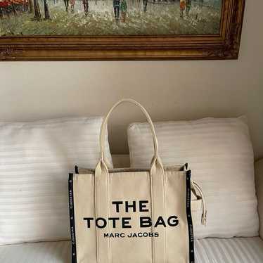 *BRAND NEW* MARC JACOBS The Tote Bag