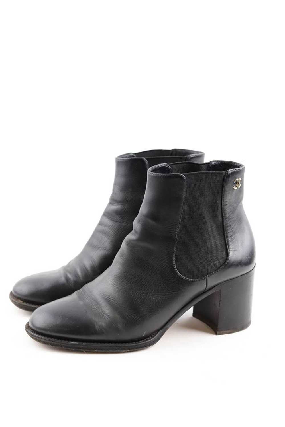 Circular Clothing Boots en cuir Chanel noir. Mati… - image 4