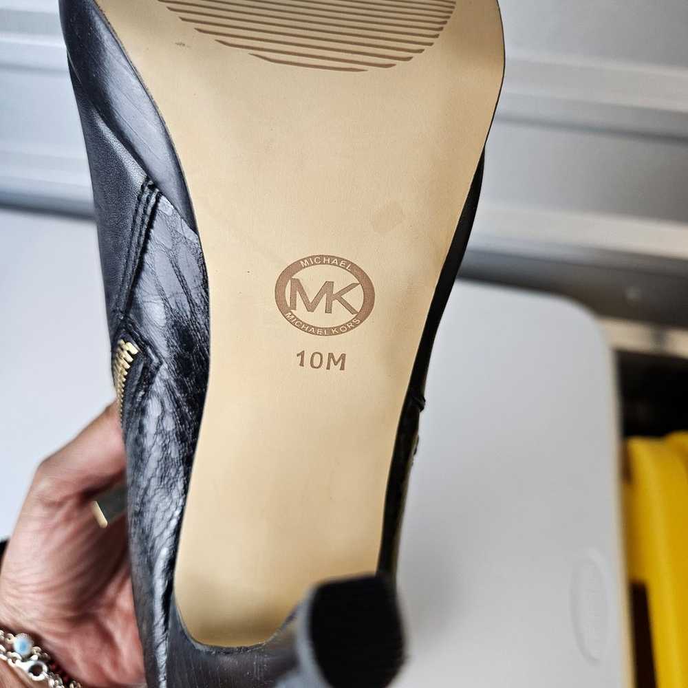 MICHAEL KORS black leather boots size 10 - image 9