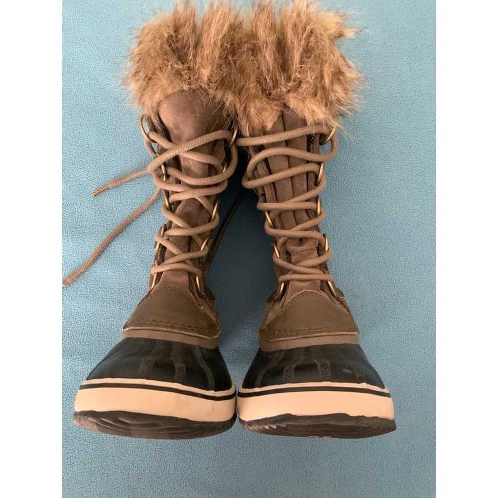 Sorel Joan Of Arctic All Weather Boots size 7 - image 5