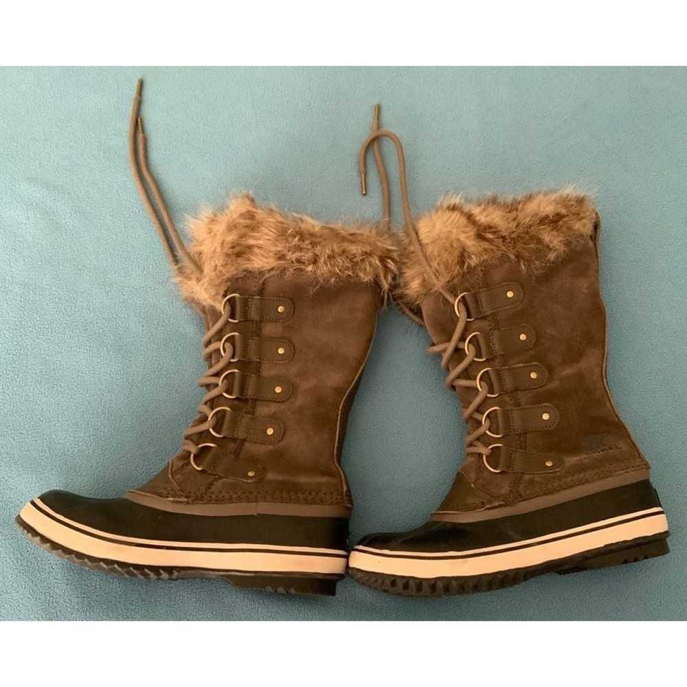 Sorel Joan Of Arctic All Weather Boots size 7 - image 6