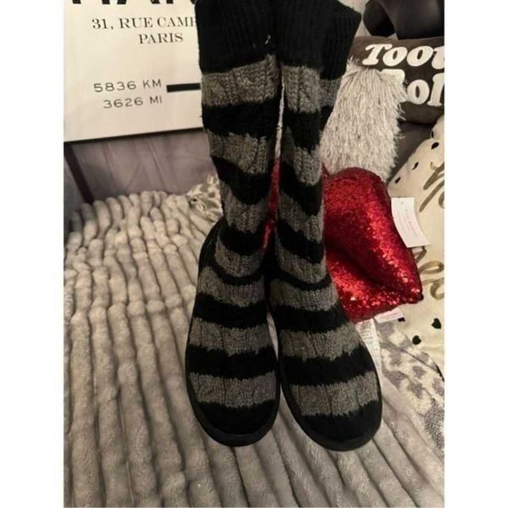 UGG cardy knit black grey striped sweater boots s… - image 4