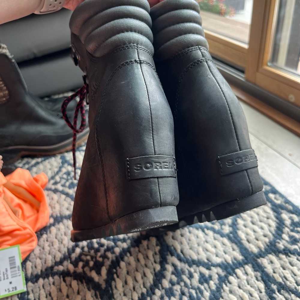 Sorel Conquest Wedge Boots  size 8 - image 4