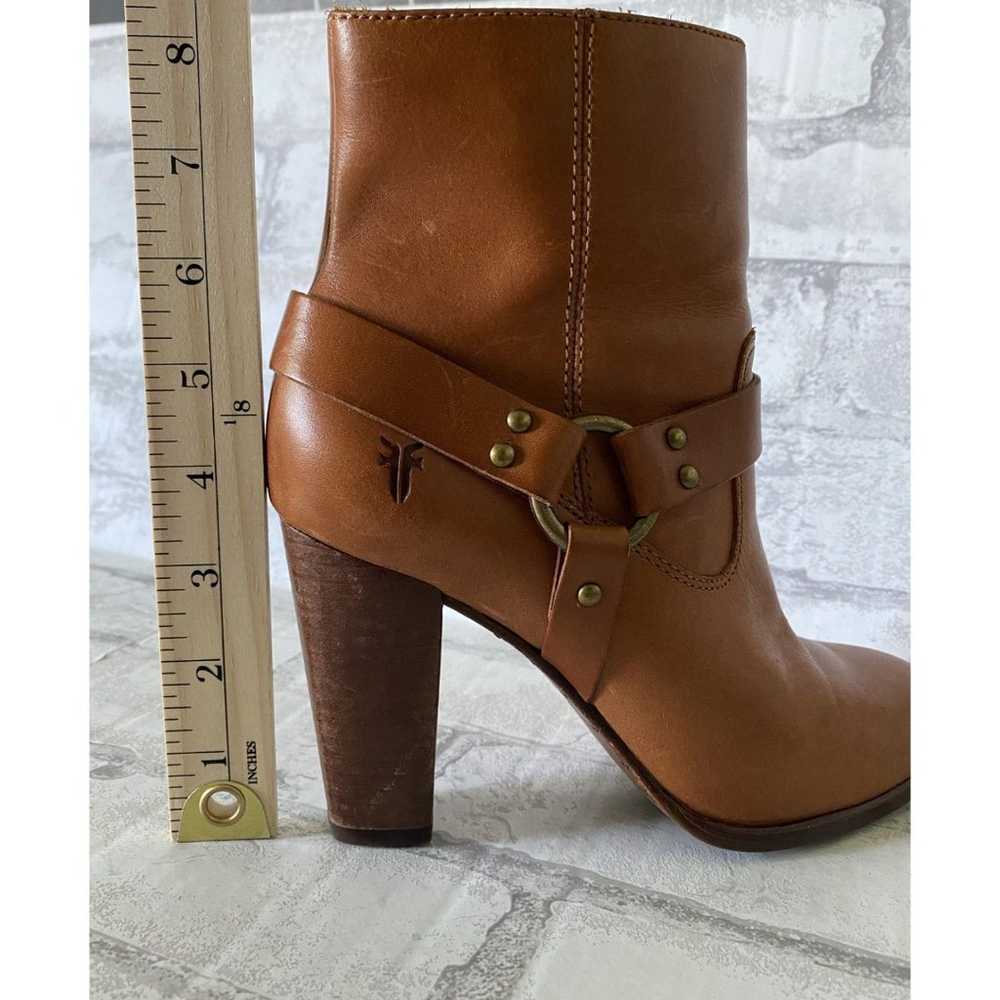 Frye Laurie Harness Short Tan Zippered  Boots Sz … - image 9