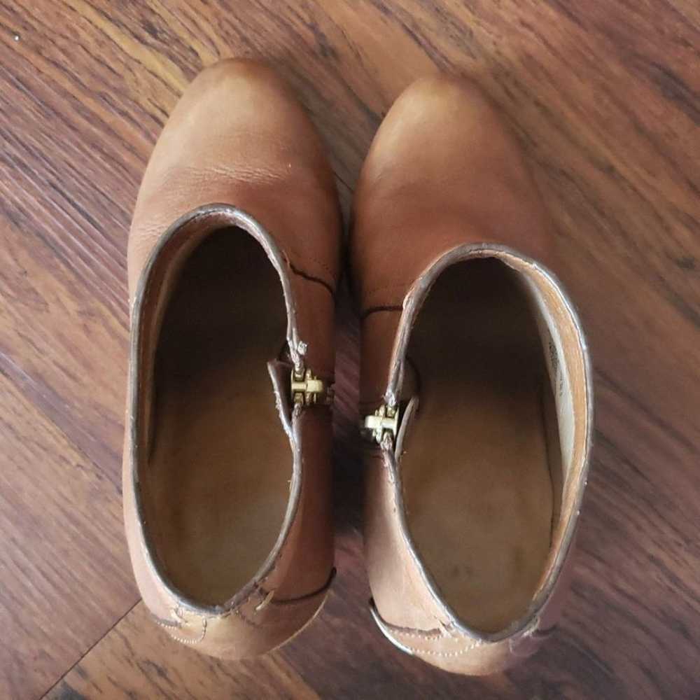 Coach tan leather booties 6.5 - image 11