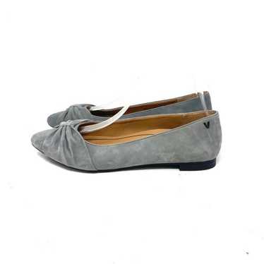 Vionic Flats - image 1