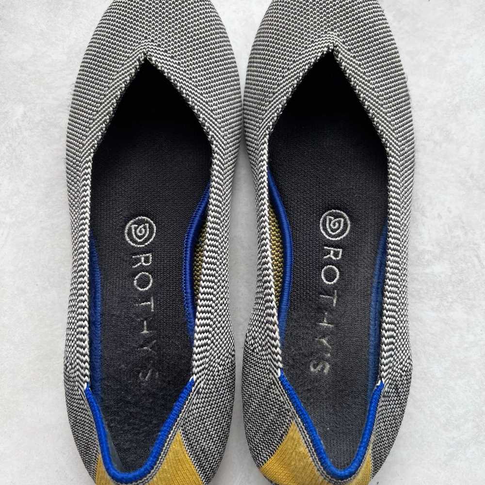 Rothy’s 8W round toe flats black yellow - image 1