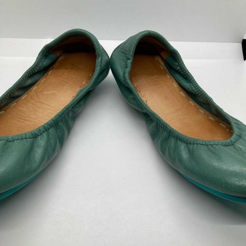 Tieks Pacific Green Classic Leather Ballet Flat S… - image 3