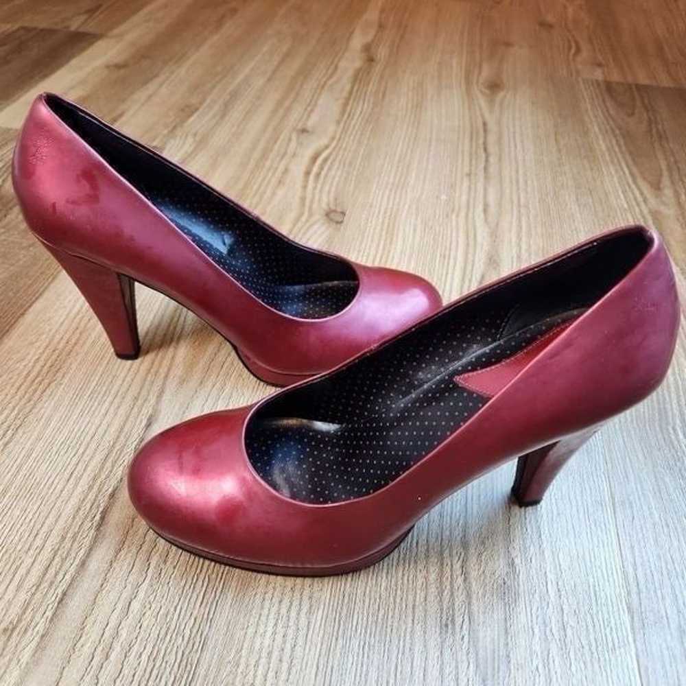 Mix It Red Patent Leather Platform Heels Size 8 - image 5