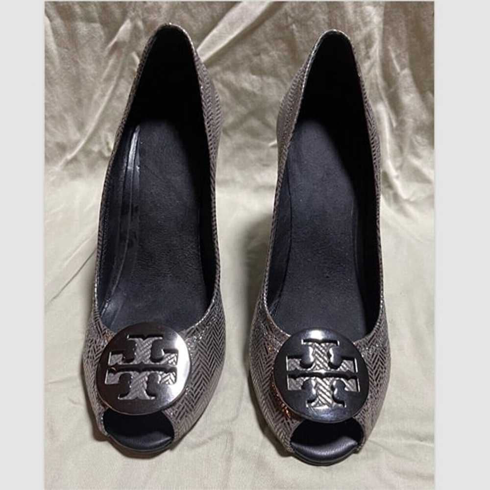 Worn 1X Tory Burch Sally 2 Silver Black Chevron L… - image 4