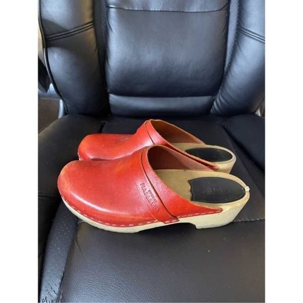 Swedish Hasbeens Womens 39 US 9 Husband Clogs Red… - image 3