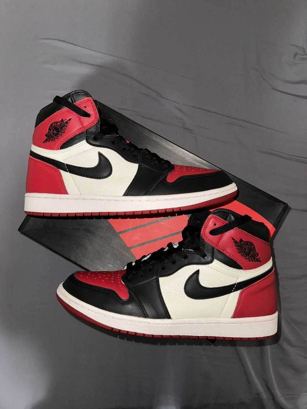 Jordan Brand × Nike Jordan 1 Bred Toe - image 3