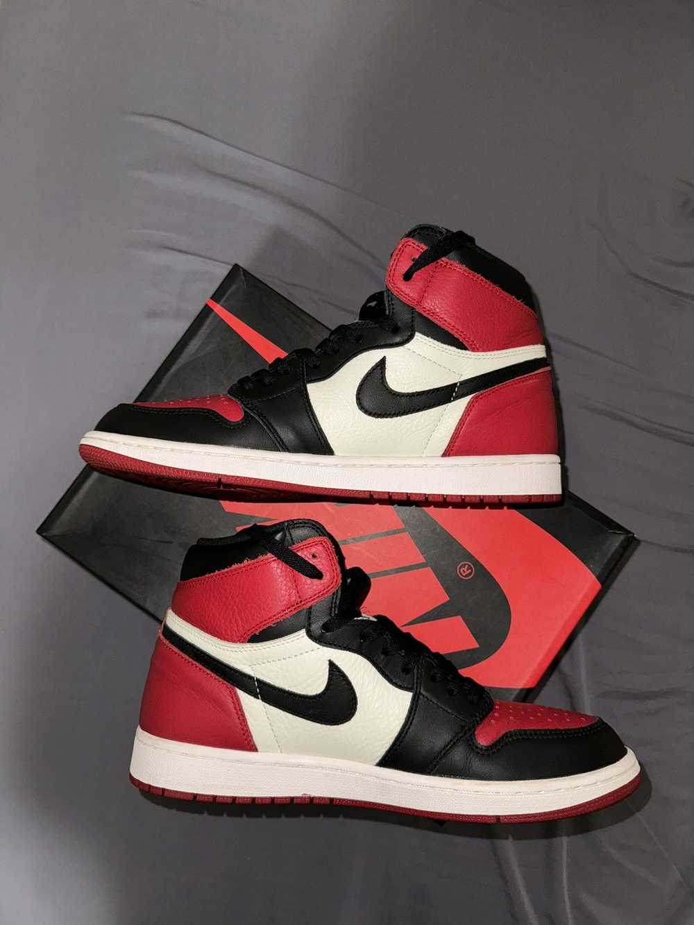 Jordan Brand × Nike Jordan 1 Bred Toe - image 4