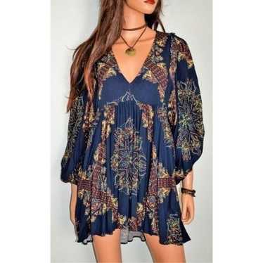 FREE PEOPLE Girl Talk Hi-Low Tunic Dress in Midni… - image 1