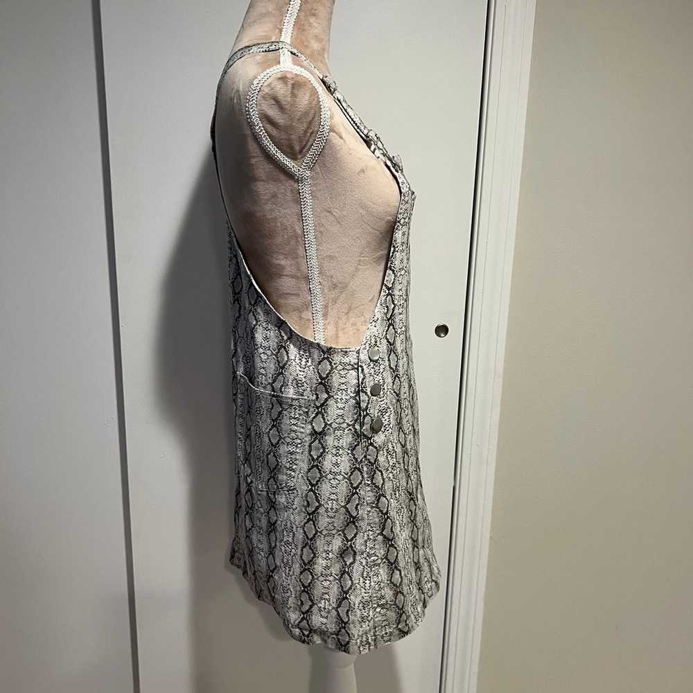 Storia Snakeskin Overalls Mini Dress Skirt Silver… - image 4