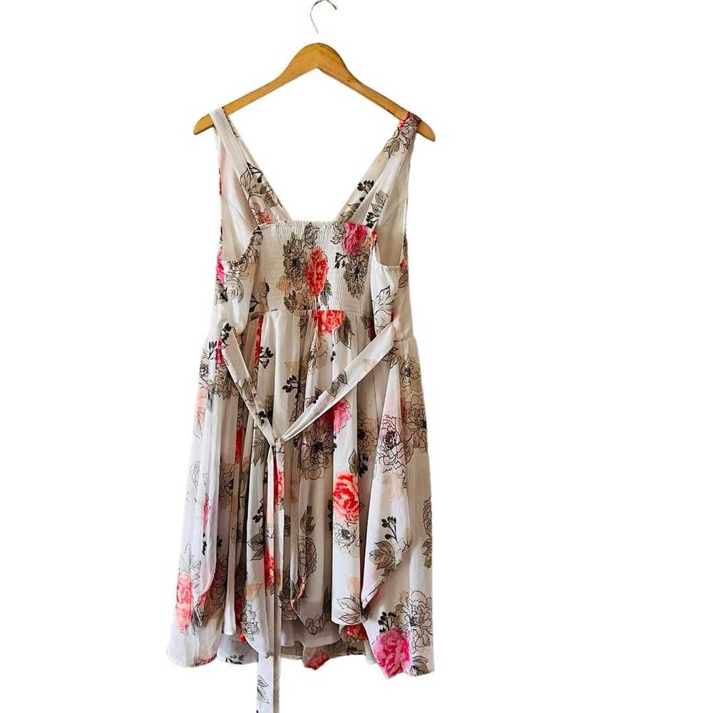 Torrid Floral Print Asymmetrical Hem Dress Size 2… - image 4