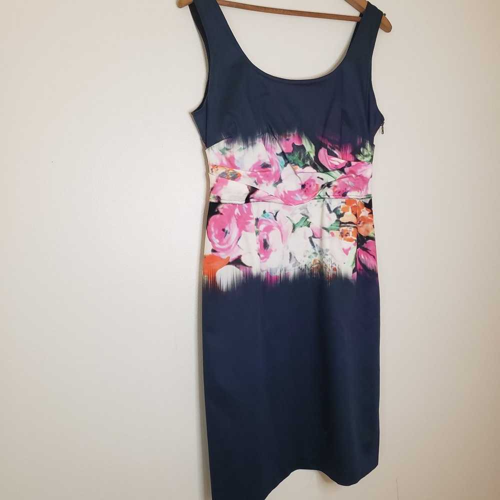 Elie Tahari Sleeveless Navy Graphic Floral Print … - image 1