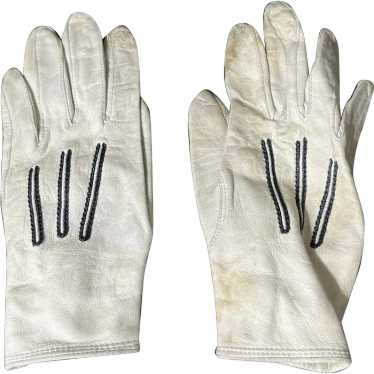 Vintage White Leather Kid Gloves - image 1