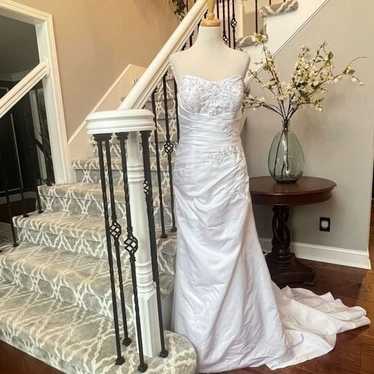 Robin Jillian Bridal Wedding Dress Strapless White