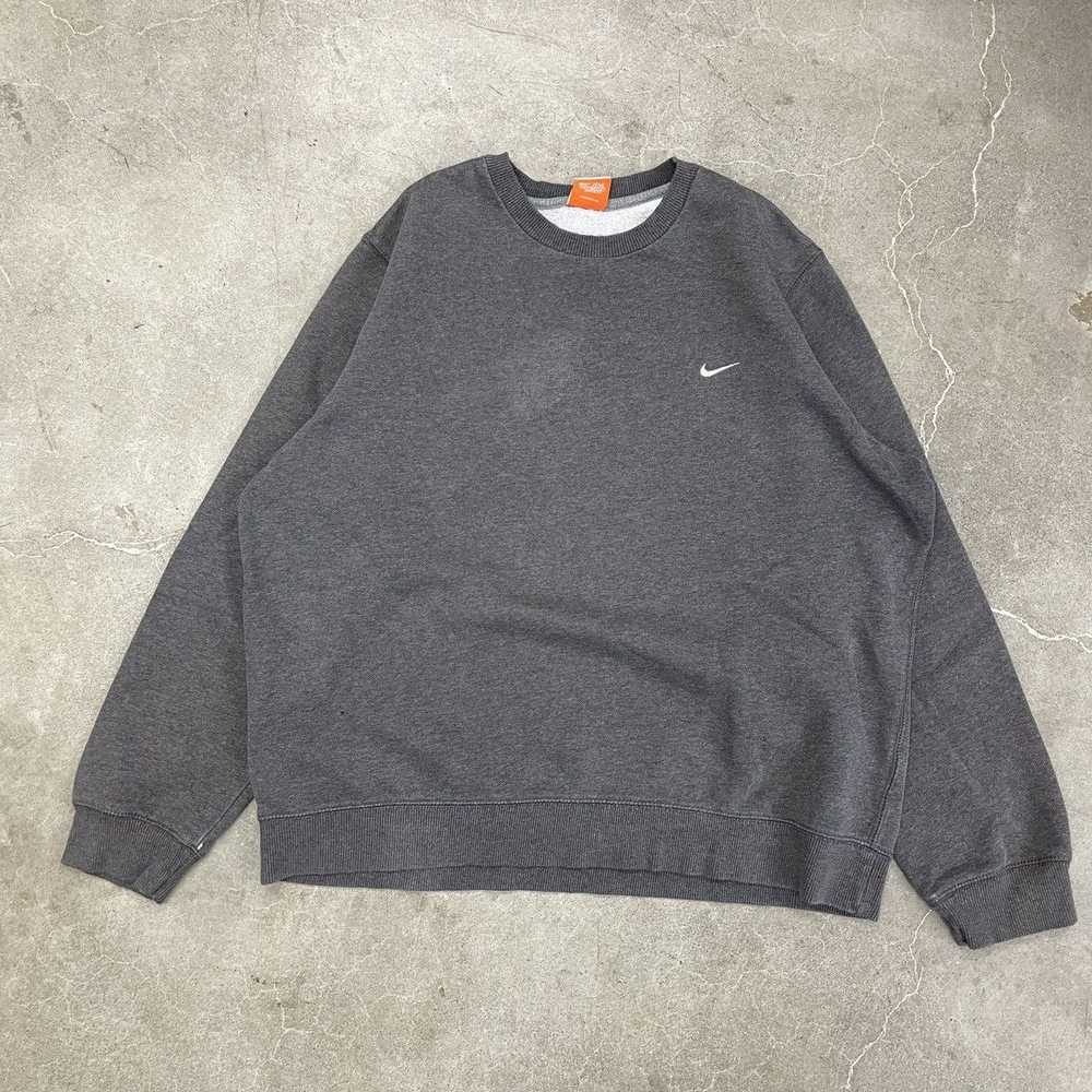 Nike × Streetwear × Vintage Nike side swoosh crew… - image 1