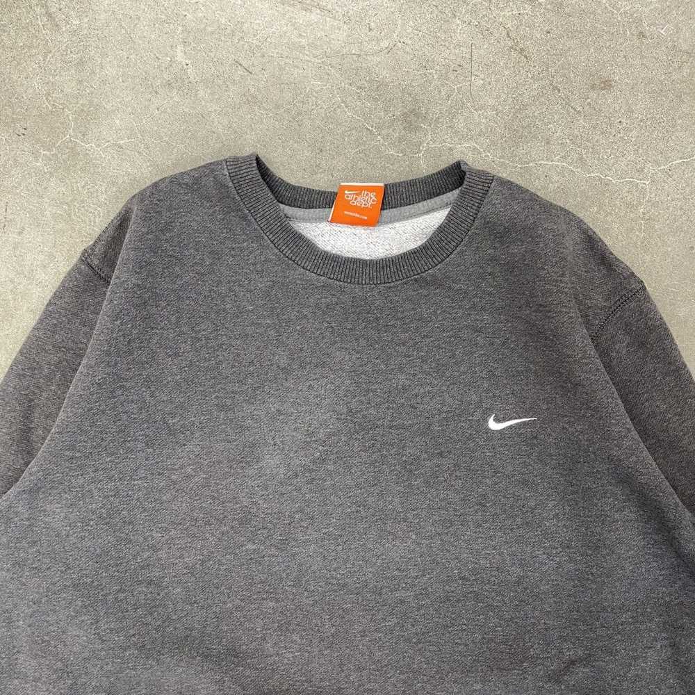 Nike × Streetwear × Vintage Nike side swoosh crew… - image 2