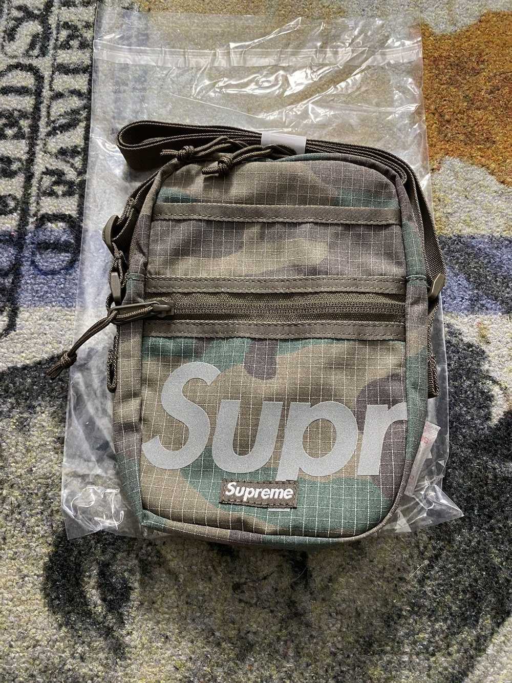 Supreme Supreme 3M Shoulder Bag (SS24) Woodland C… - image 2